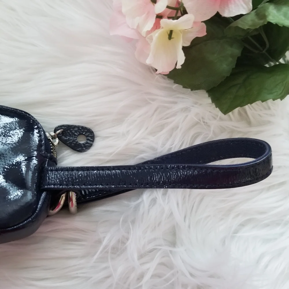 AMERICAN EAGLE Blue Wristlet Bag..